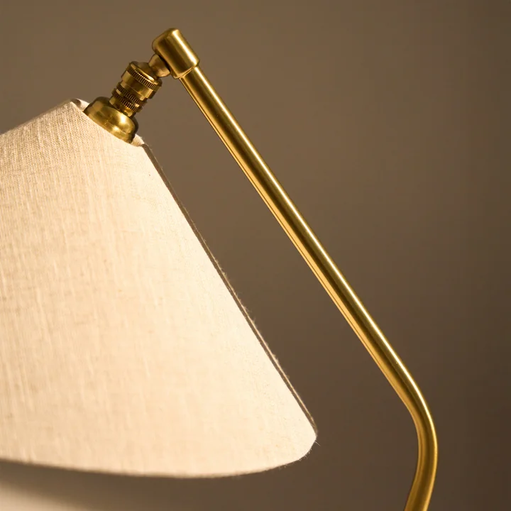 Gubi - Gräshoppa Tafellamp, glanzend messing / canvas