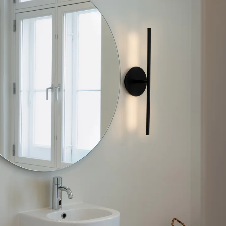 Umage - Omni LED Mini wandlamp, zwart