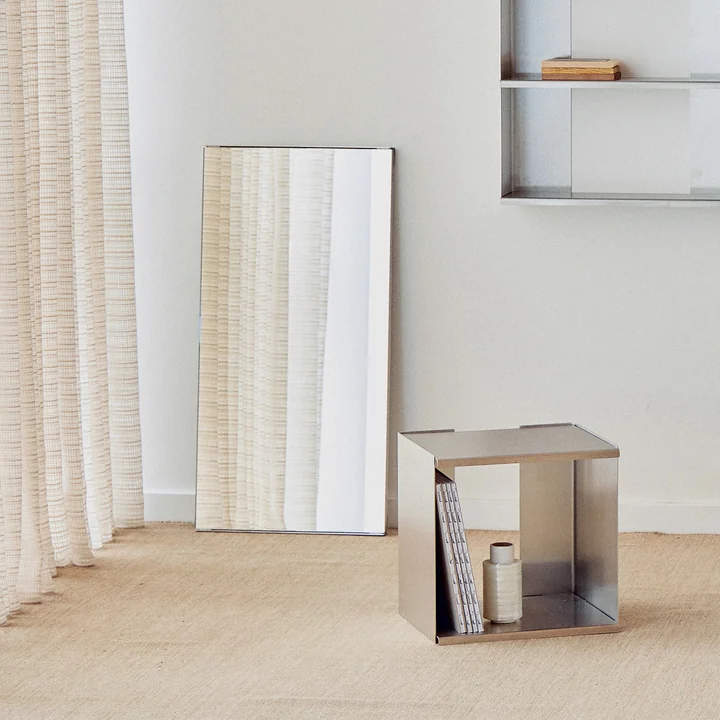 Form & Refine - Tapse wandspiegel, 40 x 80 cm, geborsteld roestvrij staal