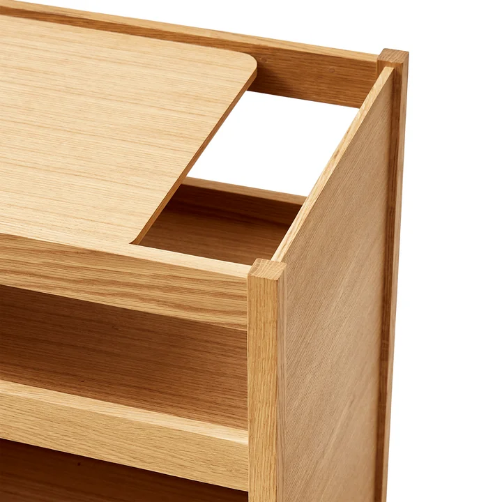 Form & Refine - Journal Bijzettafel, eiken naturel