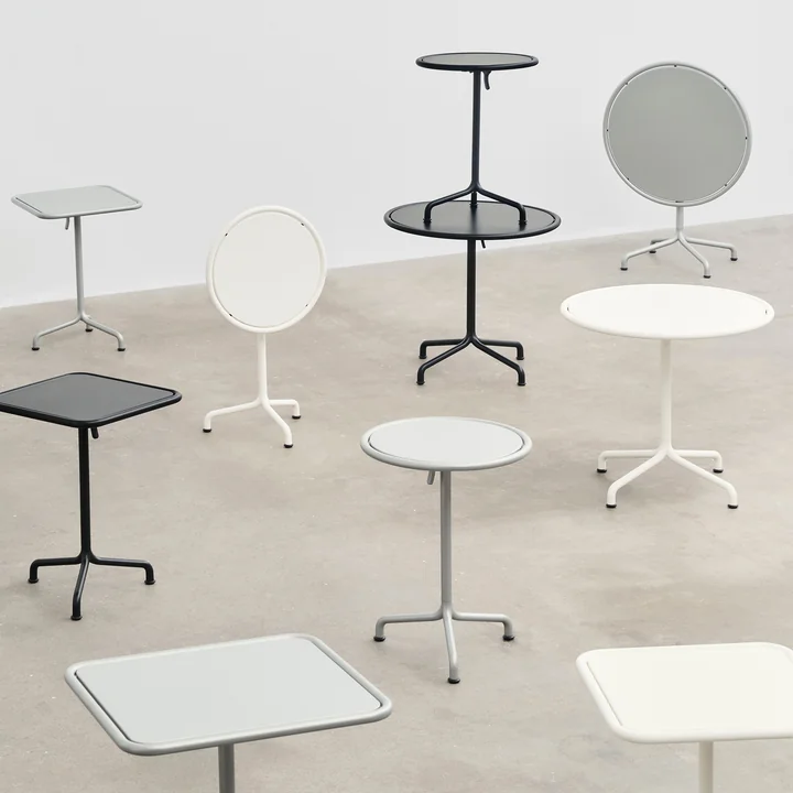 HAY - Deville Tafels, Buiten