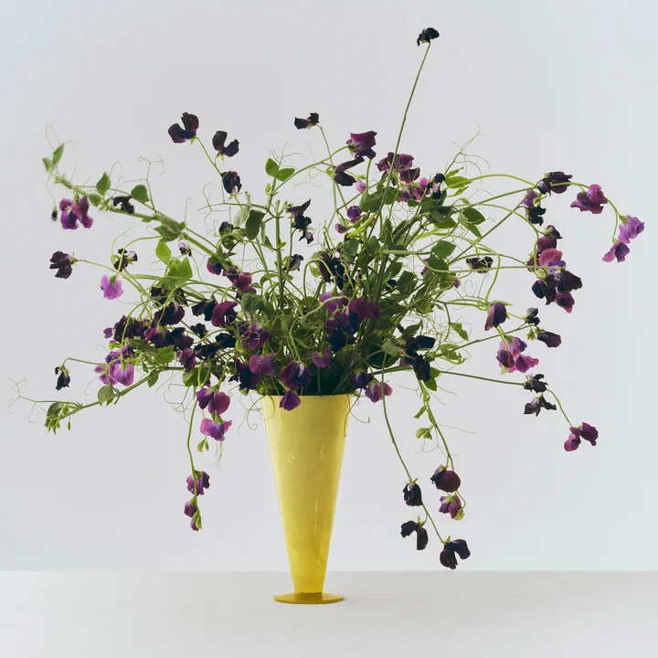 HAY - Conical Vaas L, Ø 12 x H 26 cm, geel en limoengroen