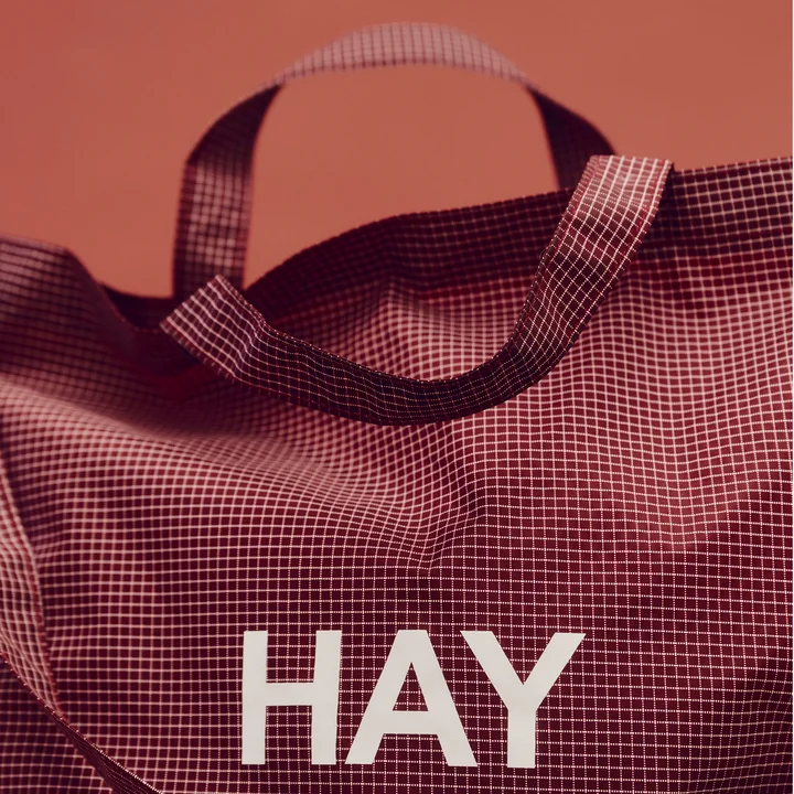 HAY - Grid Crossover Bag M, bordeaux