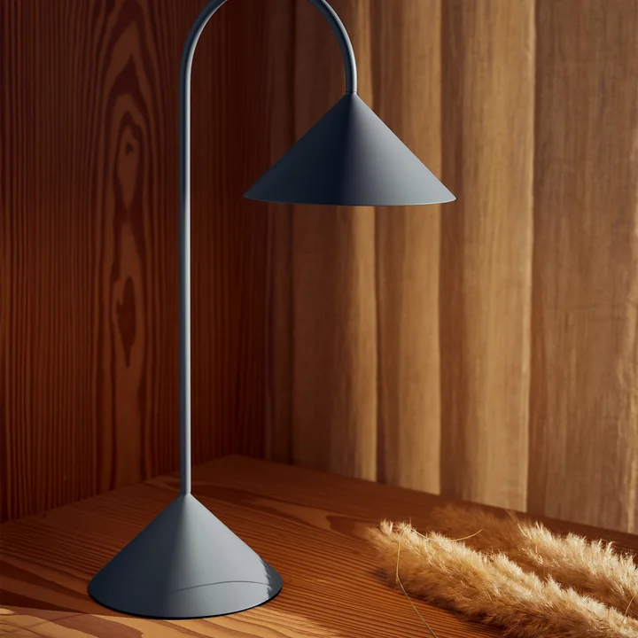 Frandsen - Grasp LED oplaadbare vloerlamp, H 47 cm, skyway blauw