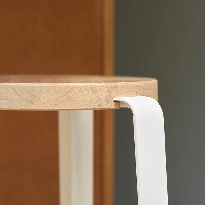 Tiptoe - Lou Barkruk