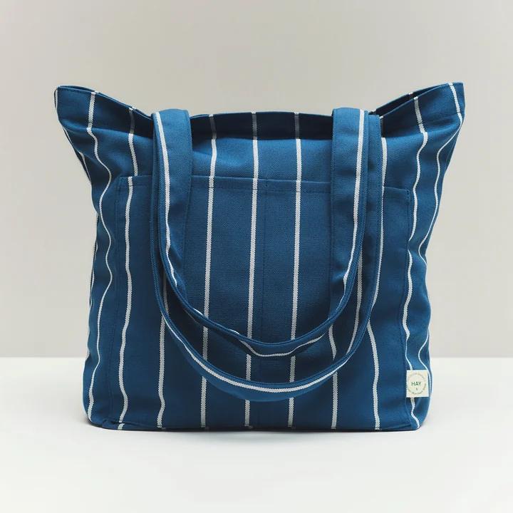 HAY - Outdoor Market Tote Bag M, blauw met beige strepen