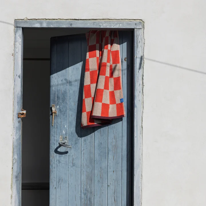 Mette Ditmer - Retro Handdoek, 50 x 90 cm, donker oranje