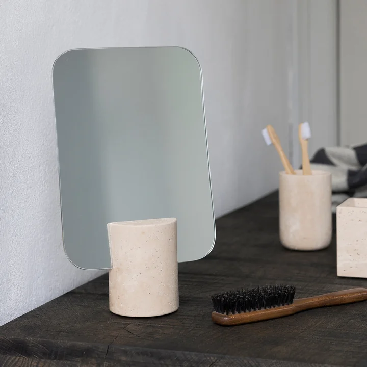 Mette Ditmer - Travertine Spiegel, 18 x 30 cm, Ø 8 cm, linnen