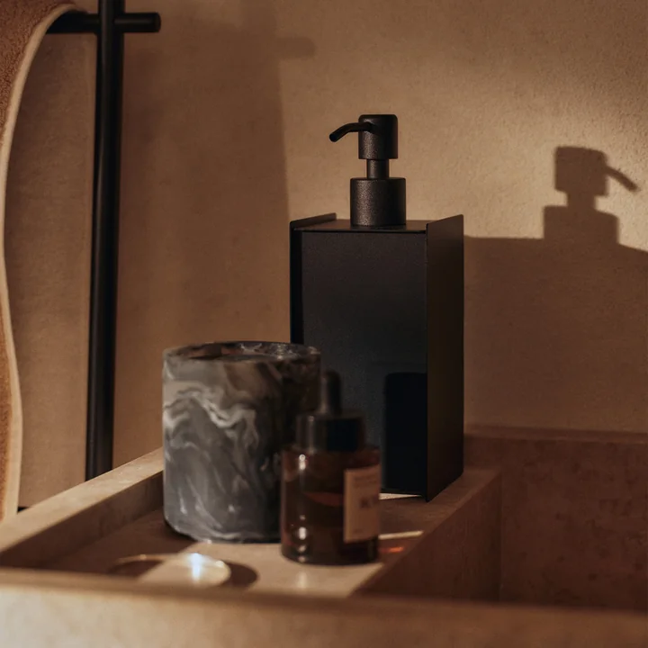 Ferm Living - Sama Zeepdispenser, zwart