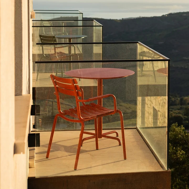 HOUE - Pico Tuintafel, 4-sterren frame, cayenne