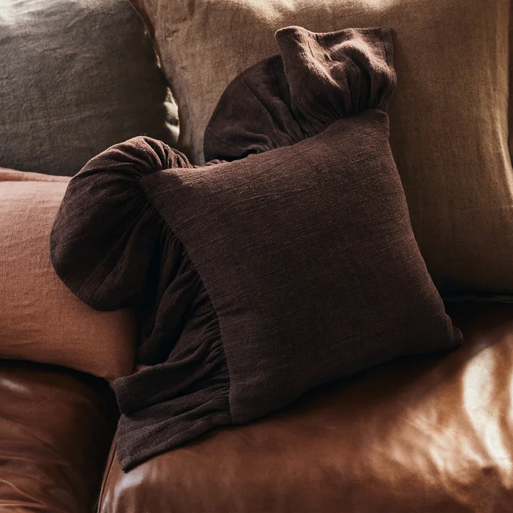 HKliving - Geruffeld kussen, 50 x 50 cm, kastanje