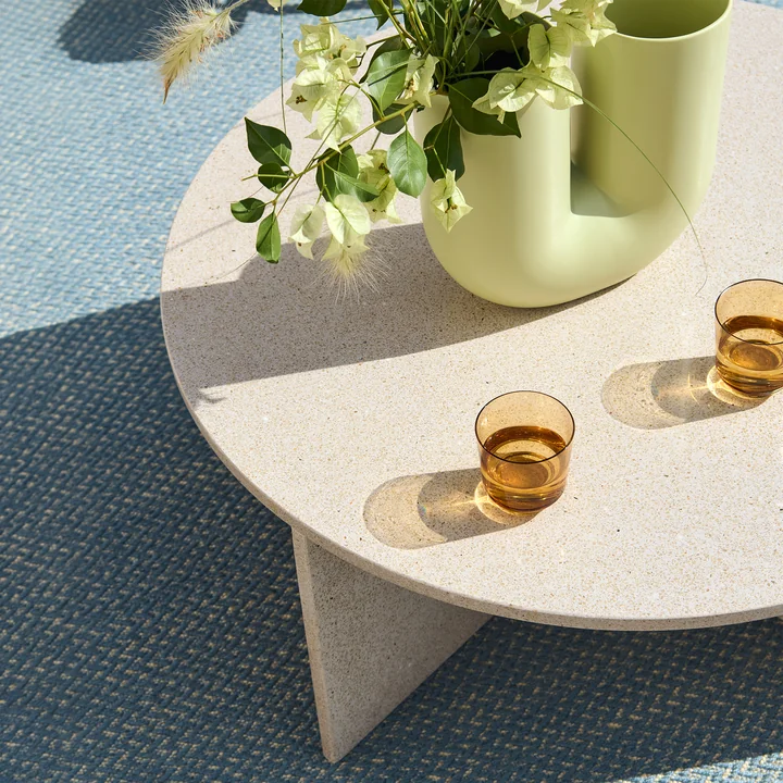 Muuto - Halves Salontafel, licht taupe terrazzo