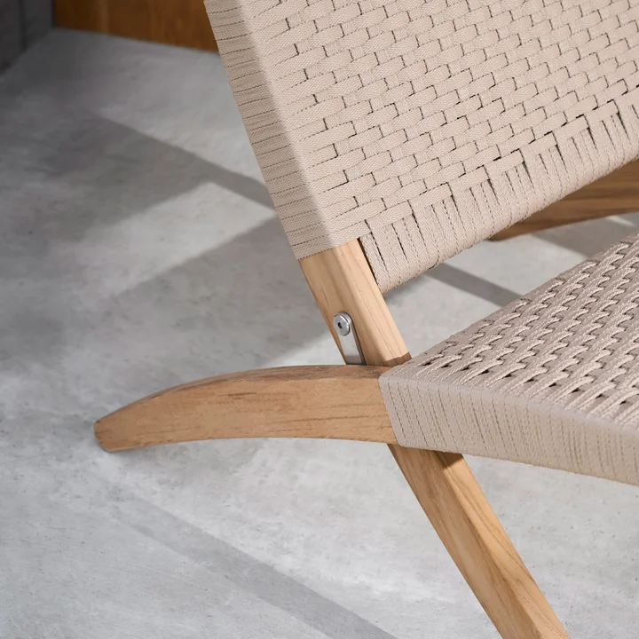 MG501 Cuba Stoel Buiten, onbehandeld teak / sesam by Carl Hansen