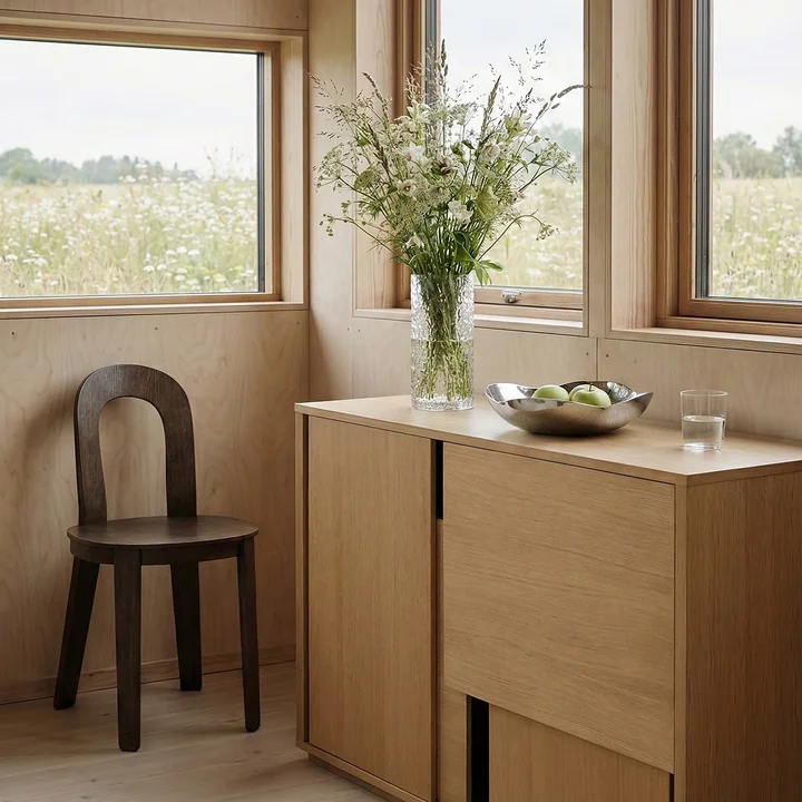 Design House Stockholm - Layer dressoir met poten, eiken