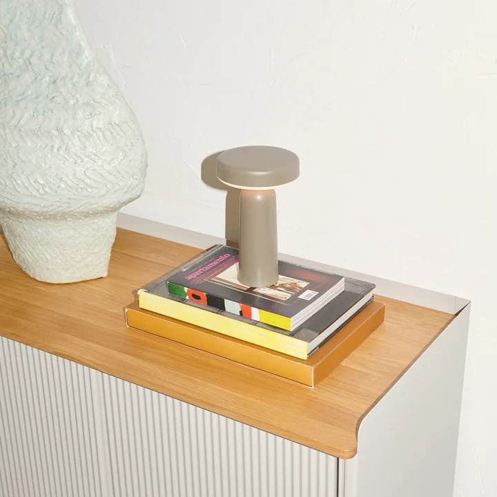 Muuto - Ease Portable LED Outdoor Batterijlamp, taupe