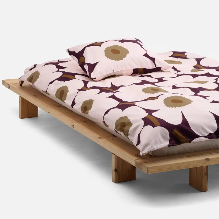 Marimekko - Unikko Satijnen kussensloop en dekbedovertrek, plum / pink / elmwood / toffee