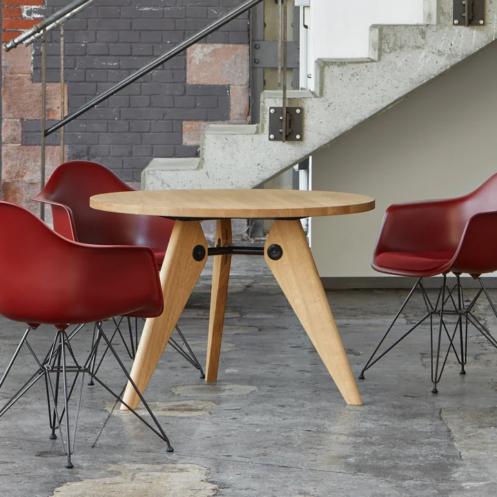Vitra - Guéridon Eettafel, Ø 105 cm, geolied eiken
