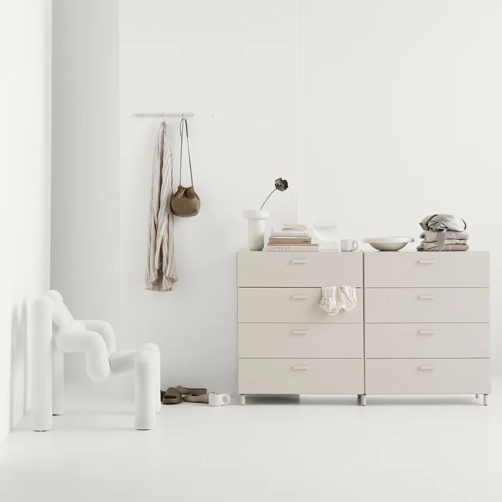 String - Relief Brede ladekast, beige