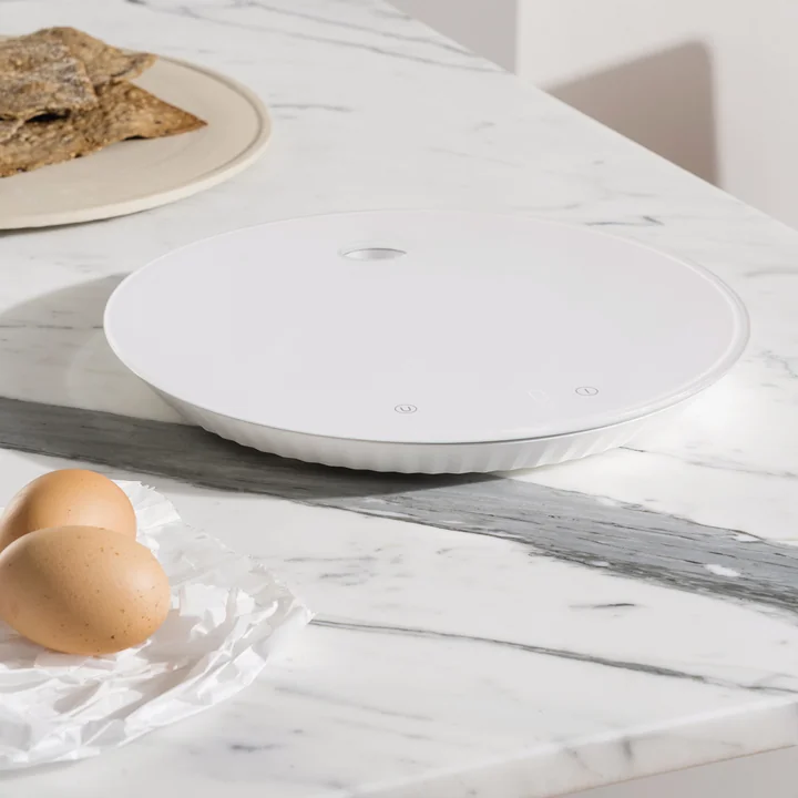 Alessi - Plissé digitale keukenweegschaal, wit
