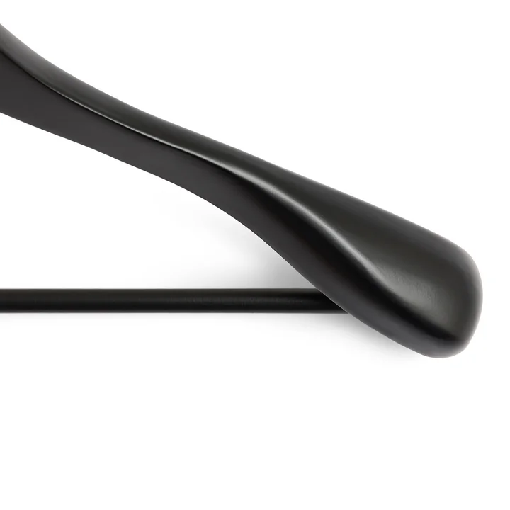 HAY - Smooth Coat Kledinghanger met brede dwarsbalk, zwart