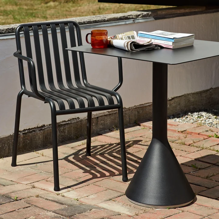 HAY - Palissade Cone Bistrotafel 65 x 65 cm, H 74 cm, antraciet