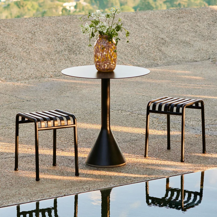 HAY - Palissade Cone Bistrotafel Ø 70 x H 74 cm, antraciet