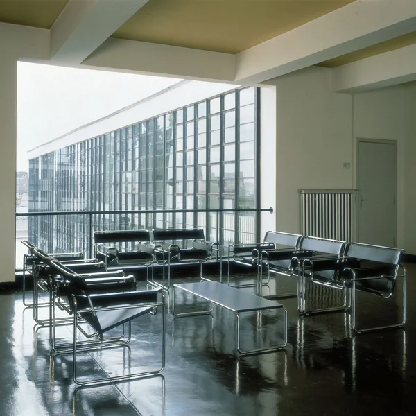 Knoll - Wassily Chair - Koehide Leer, zwart