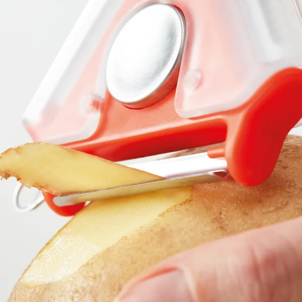 Tri-Peeler dunschiller met drie messen van Joseph Joseph