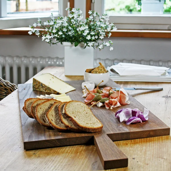 Snijplank met handvat van Raumgestalt