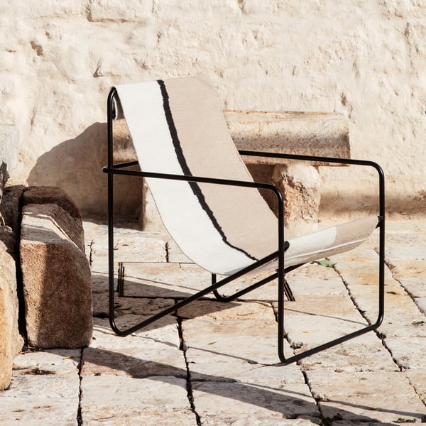 Desert Chair, zwart / bodem door ferm Living