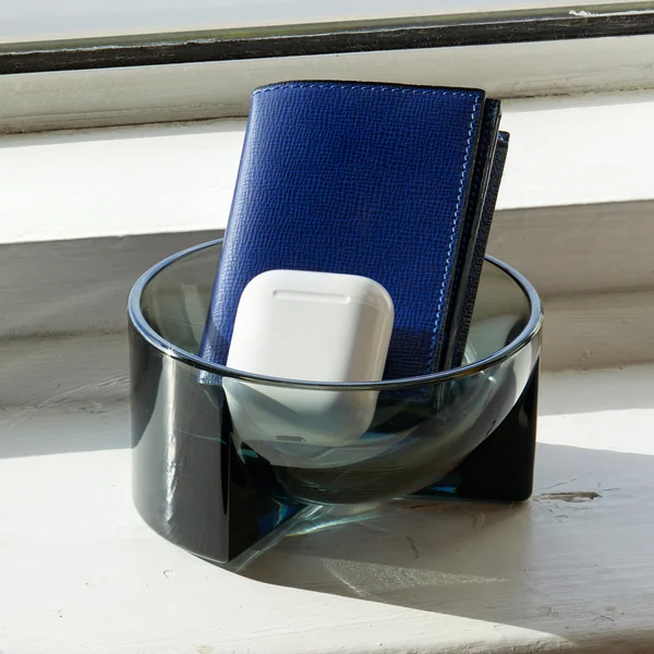 Kuru glazen schaal 130 x 60 mm van Iittala in grijs