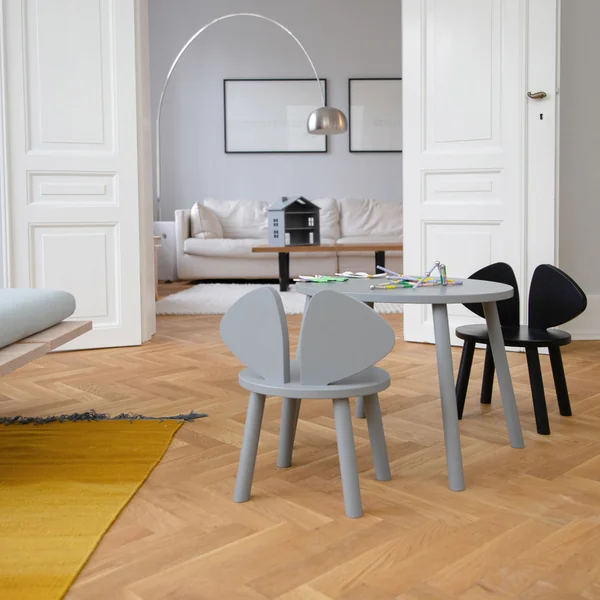 Mouse Kinderstoel en -tafel van Nofred