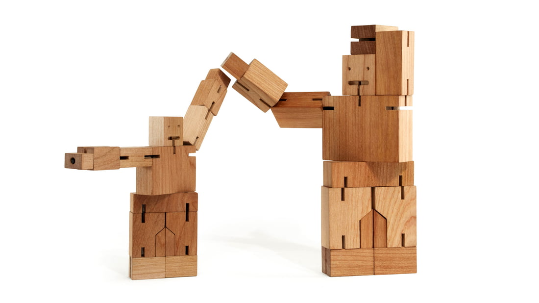 Cubebot Areaware Micro rouge- Robot articulé en bois | Memento